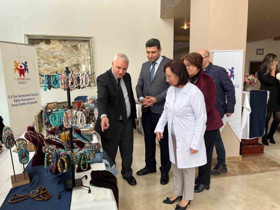 Fizyomer’de “özel” Ürünlerden Elde Edilen Gelir Aile Ve Engelli Öğrencilere Aktarılacak