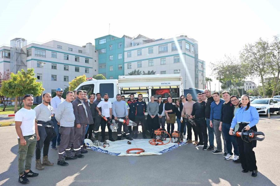 Kepez Personeli Afetlerde Profesyonel Müdahaleye Hazırlanıyor