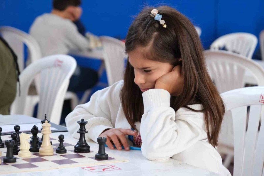 Manavgat Elo Satranç Turnuvası 250 Sporcunun Katılımıyla Gerçekleştirildi