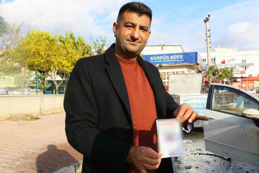 Otogaz Servisinde Enjektörünü Değiştirdiği Fiat Otomobil 2 Dakika Sonra Alev Alev Yandı