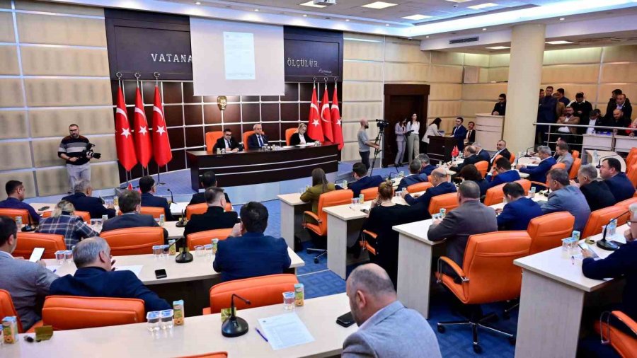 Başkan Kocagöz’den Kadınlara Sosyal Tesis Müjdesi