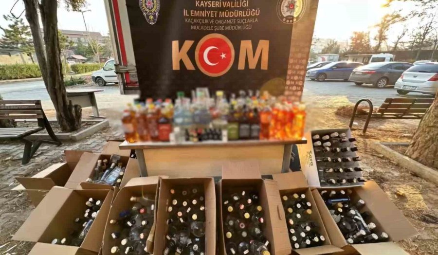 Kayseri’de Yılbaşı Öncesi Sahte Alkol Operasyonu: 292 Şişe Sahte Alkol Ele Geçirildi