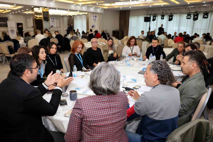 Mersin’de ’iklim Krizi, Kirlilik Ve Biyoçeşitlilik Çalıştayı’ Sona Erdi