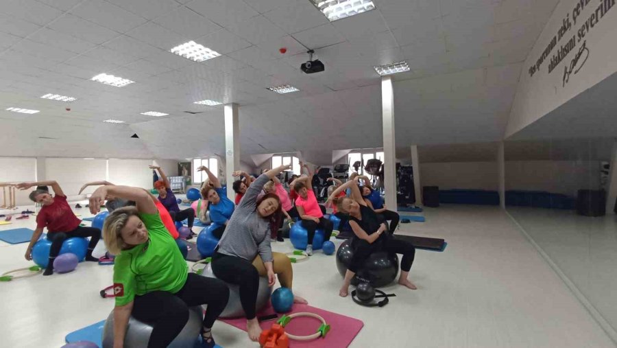 Odunpazarı Belediyesi’nden Pilates Eğitimleri