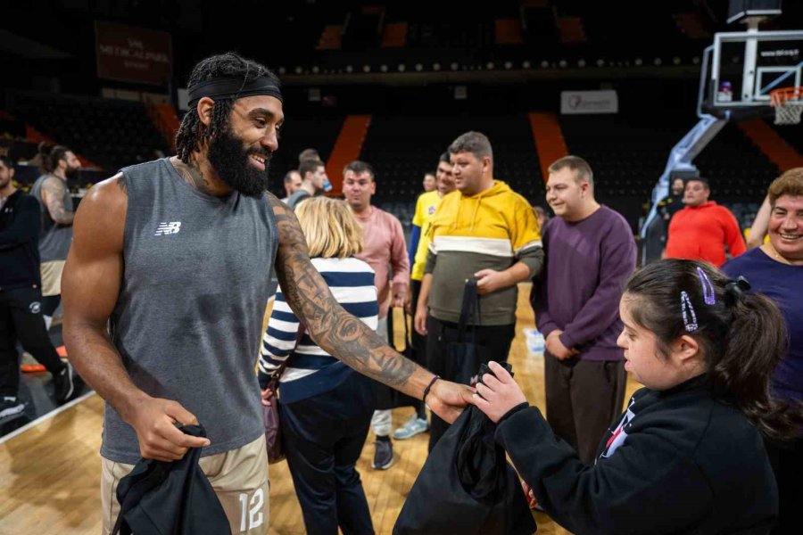 Msk’lı Basketbolcular, Özel Bireylerle Buluştu