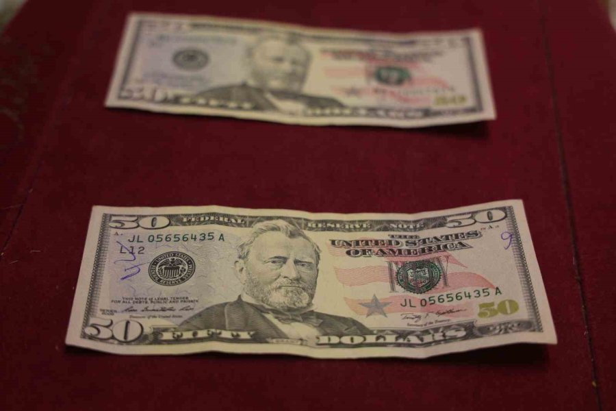 Dolardan Korkanlar Altına Yöneliyor