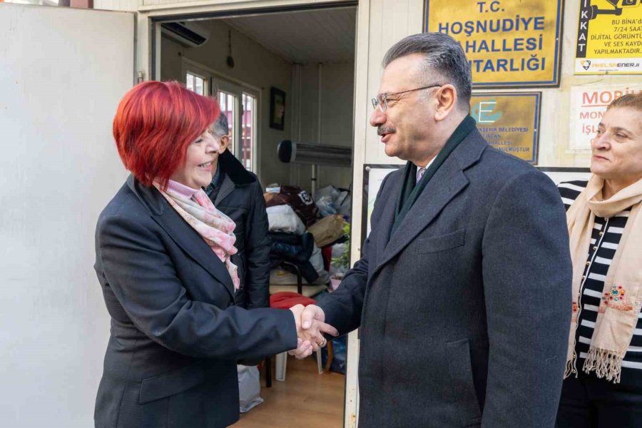 Vali Aksoy’dan Kadın Muhtarlarla Bir Araya Geldi