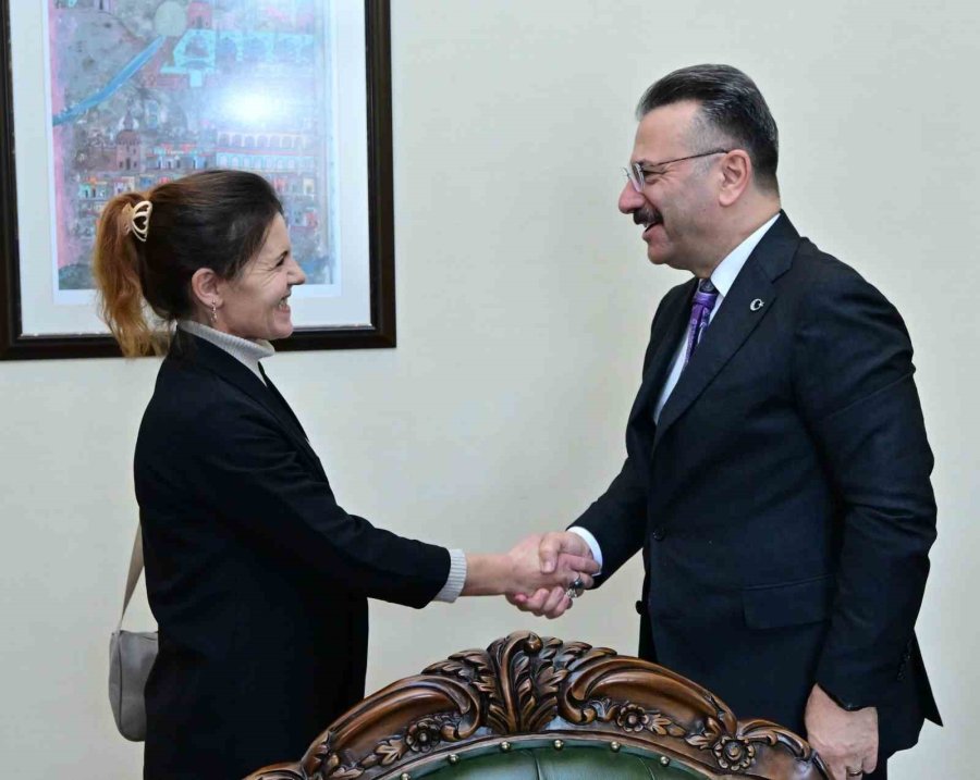 Vali Aksoy’dan Kadın Muhtarlarla Bir Araya Geldi