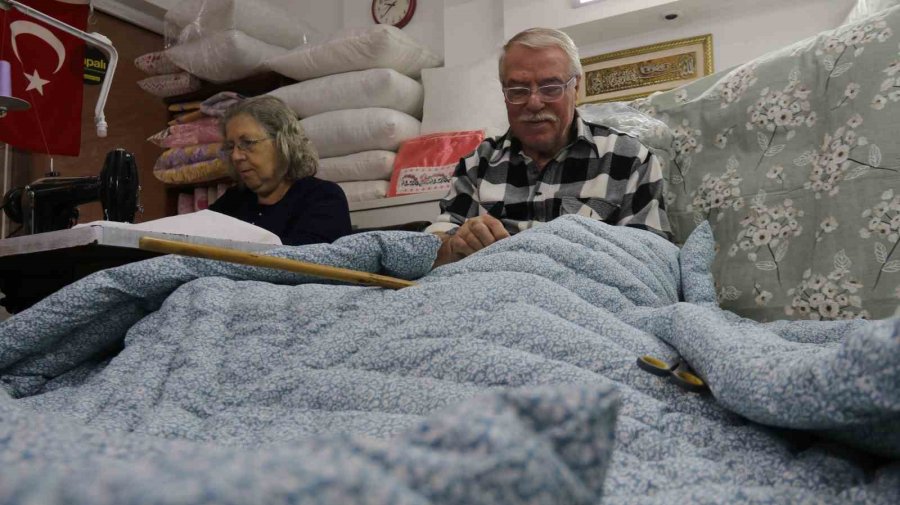 Gündoğmuş Çifti Kaybolan Mesleği Yarım Asırdır Yaşatmaya Çalışıyor