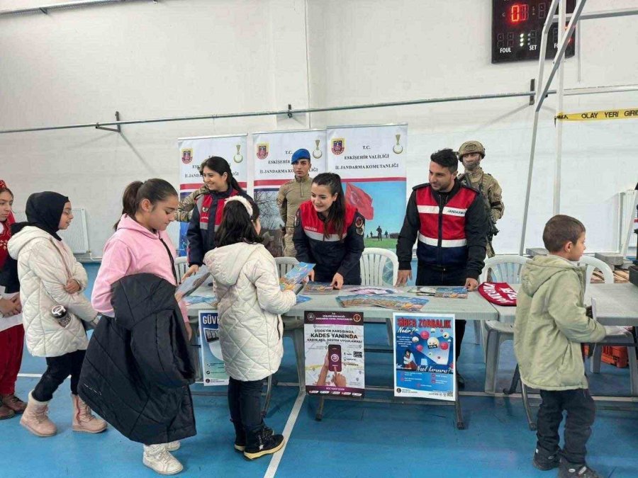 Lise Öğrencilerine Jandarma Birimleri Tanıtıldı