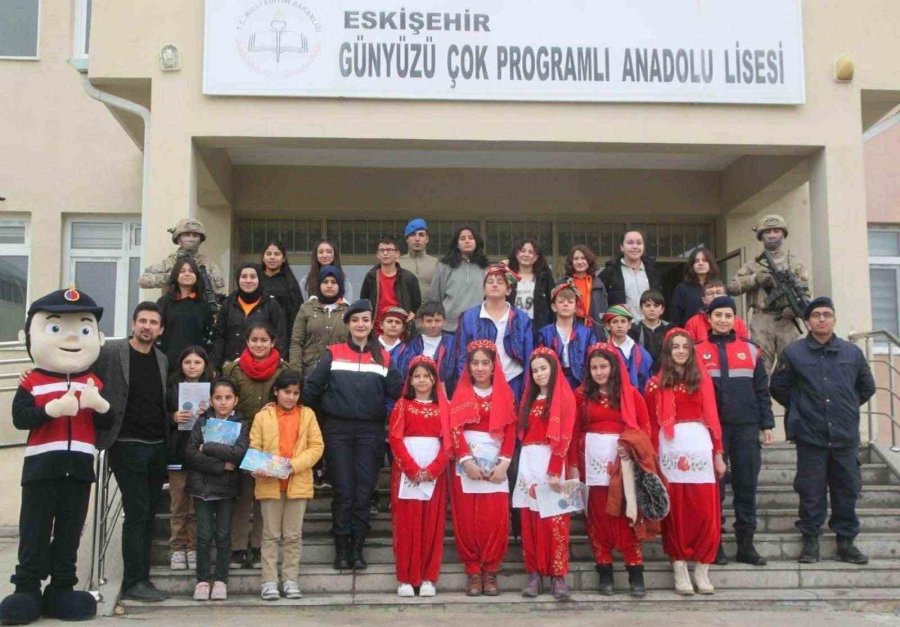 Lise Öğrencilerine Jandarma Birimleri Tanıtıldı