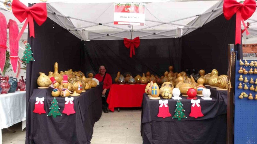 Alanya’da Geleneksel Noel Pazarı Kapılarını Misafirlere Açtı