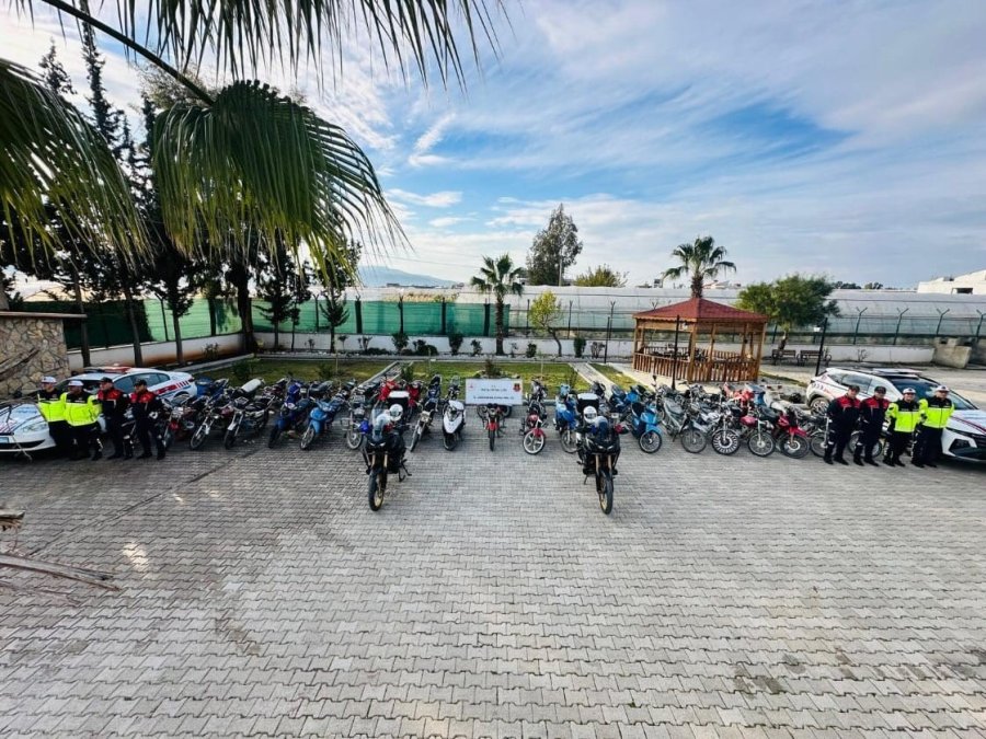 Çaldıkları Motosikletin Şase Numarasını Kazımışlar