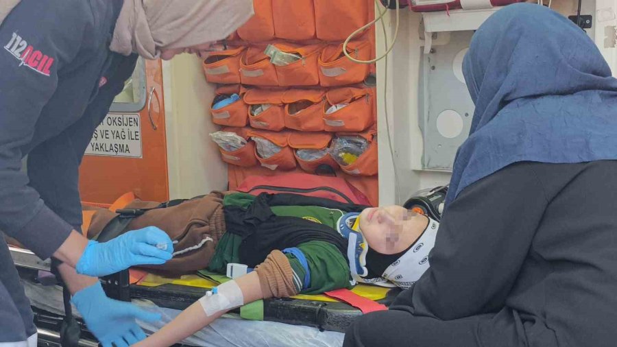 İlk Kez Ceza Yedi, Ceza Makbuzuyla Hatıra Fotoğrafı Çektirdi