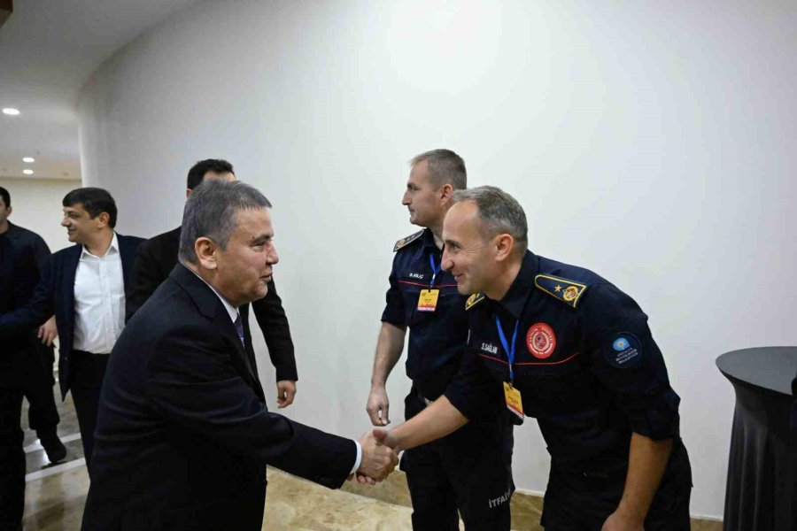 Chp’li 14 Büyükşehir Belediyesi’nin İtfaiyesi Eğitim İçin Antalya’da Buluştu