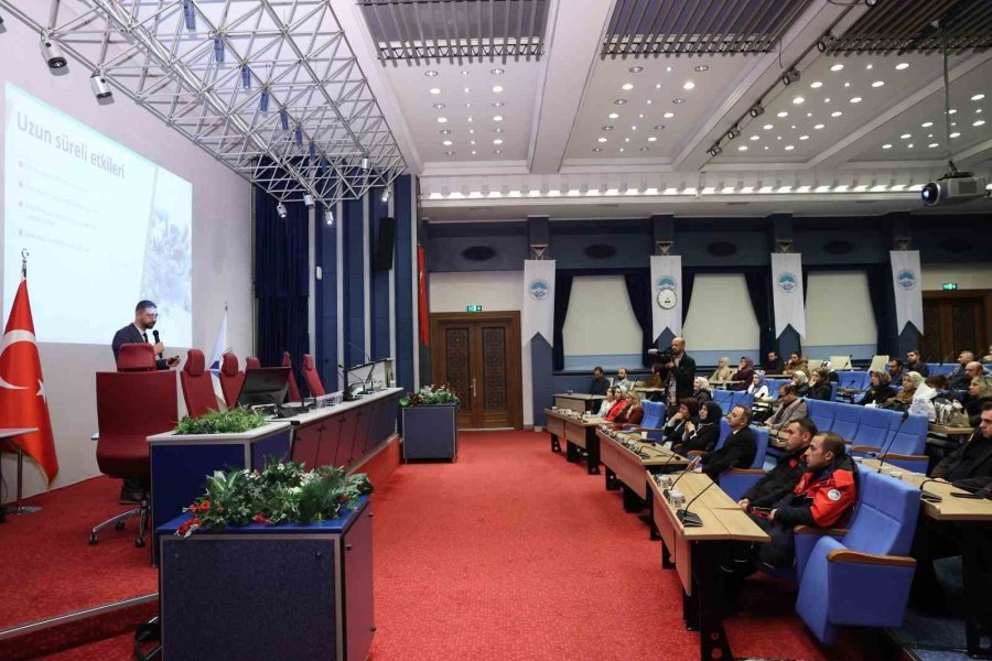 Kayseri Büyükşehir’den Bağımlılıkla Mücadele Eğitimi