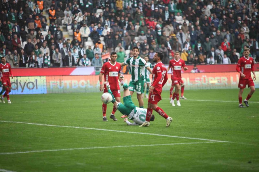 Trendyol Süper Lig: Konyaspor: 1 - Antalyaspor: 1 (maç Sonucu)
