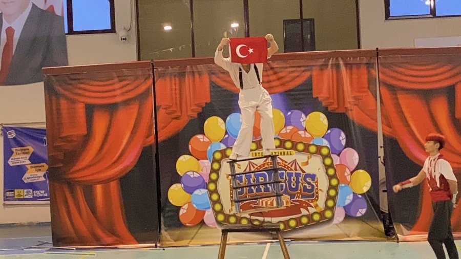 Madagaskar Sirki Kulu’da Büyük Heyecanla İzlendi