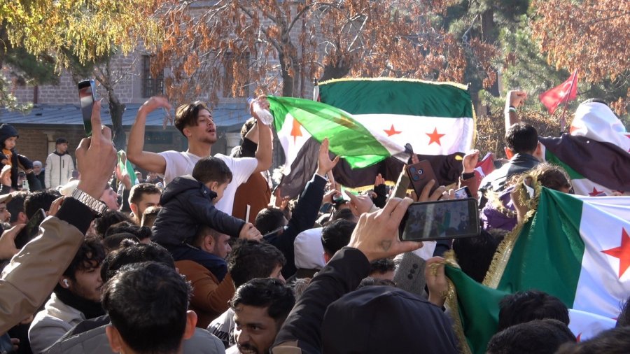 Suriye’de Rejimin Düşüşü Konya’da Sevinçle Karşılandı