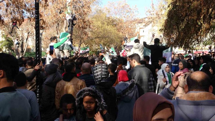 Suriye’de Rejimin Düşüşü Konya’da Sevinçle Karşılandı