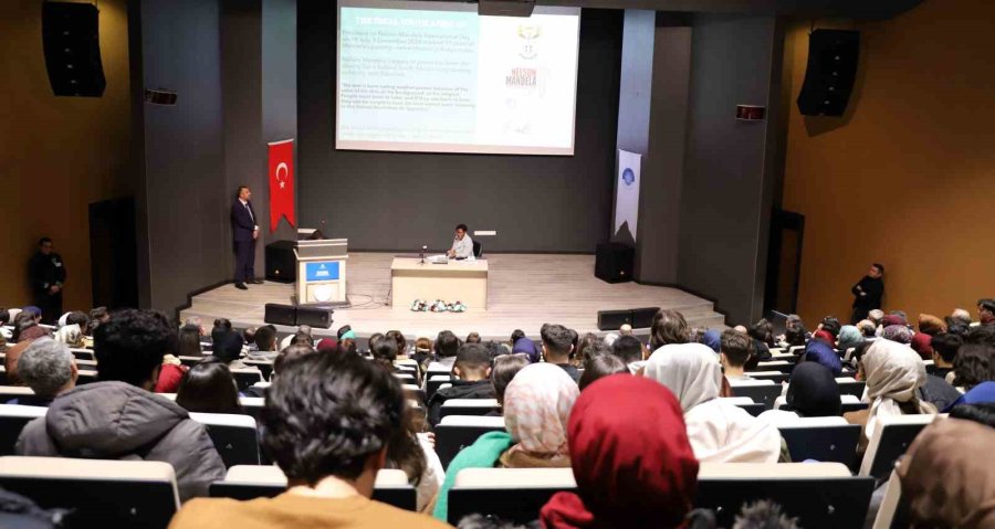 Büyükelçi Letsatsi-duba, Neü’de “nelson Mandela’nın Barış Mirası Ve Güney Afrika’nın Filistin’de Barış İnşasındaki Rolü’nü Anlattı