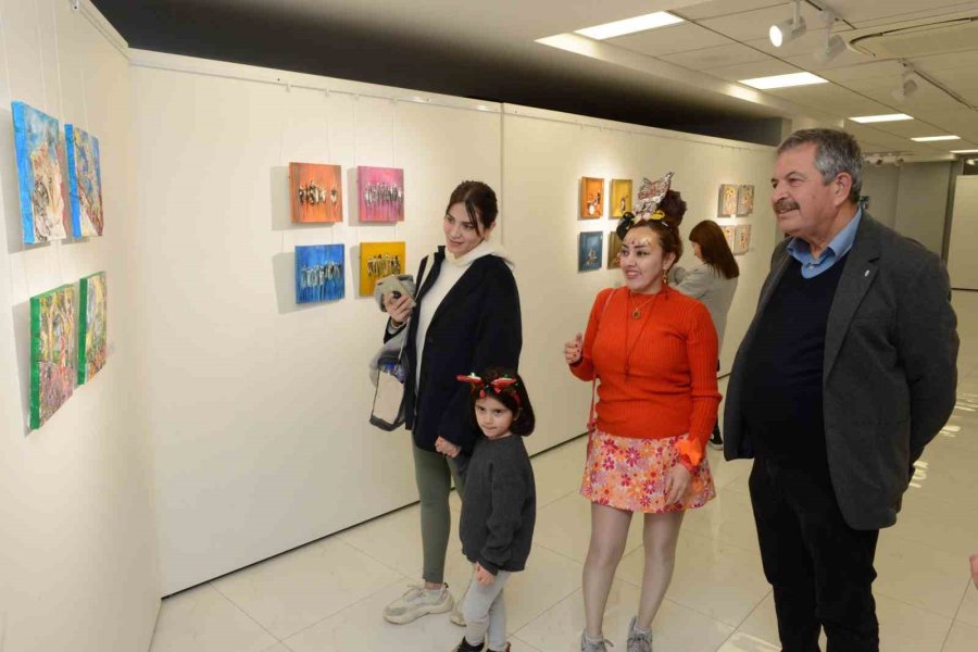 Yenişehir Belediyesi ’minipaint-3’ Sergisini Açtı