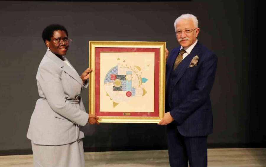 Büyükelçi Letsatsi-duba, Neü’de “nelson Mandela’nın Barış Mirası Ve Güney Afrika’nın Filistin’de Barış İnşasındaki Rolü’nü Anlattı