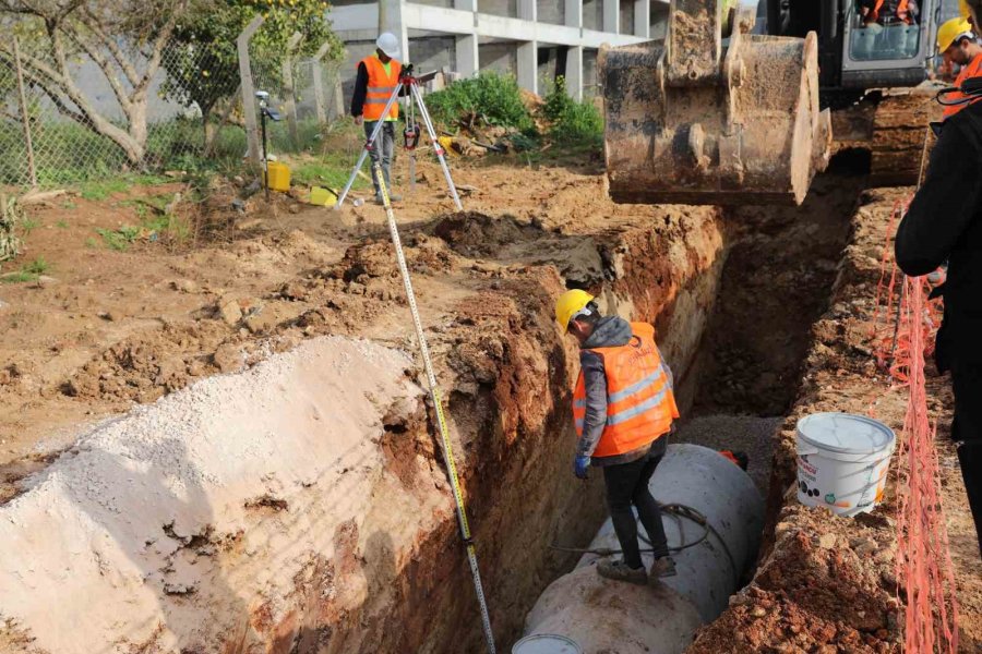 Antalya’ya Son 5 Yılda Antalya İle Londra Arası Kadar İçme Suyu Hattı Döşendi