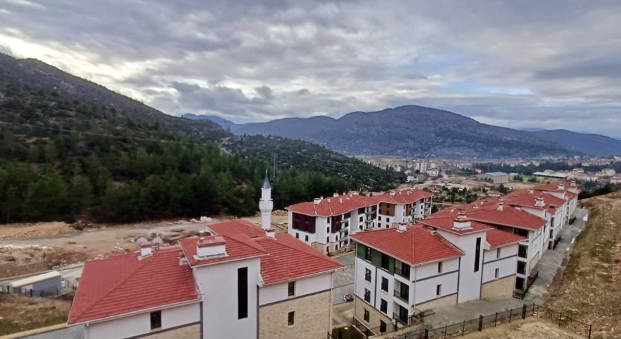 Akseki’de Toki Tarafından Yapılan 2. Etap Konutları Teslim Edilecek