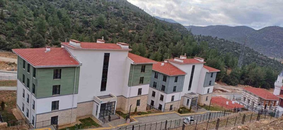 Akseki’de Toki Tarafından Yapılan 2. Etap Konutları Teslim Edilecek