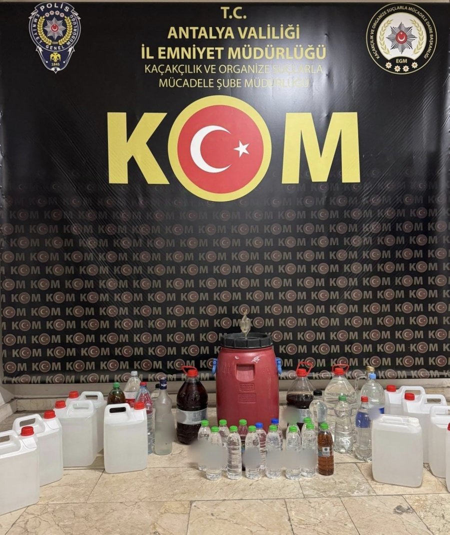 Polisten Nitelikli Dolandırıcılık Ve Kaçakçılık Operasyonları