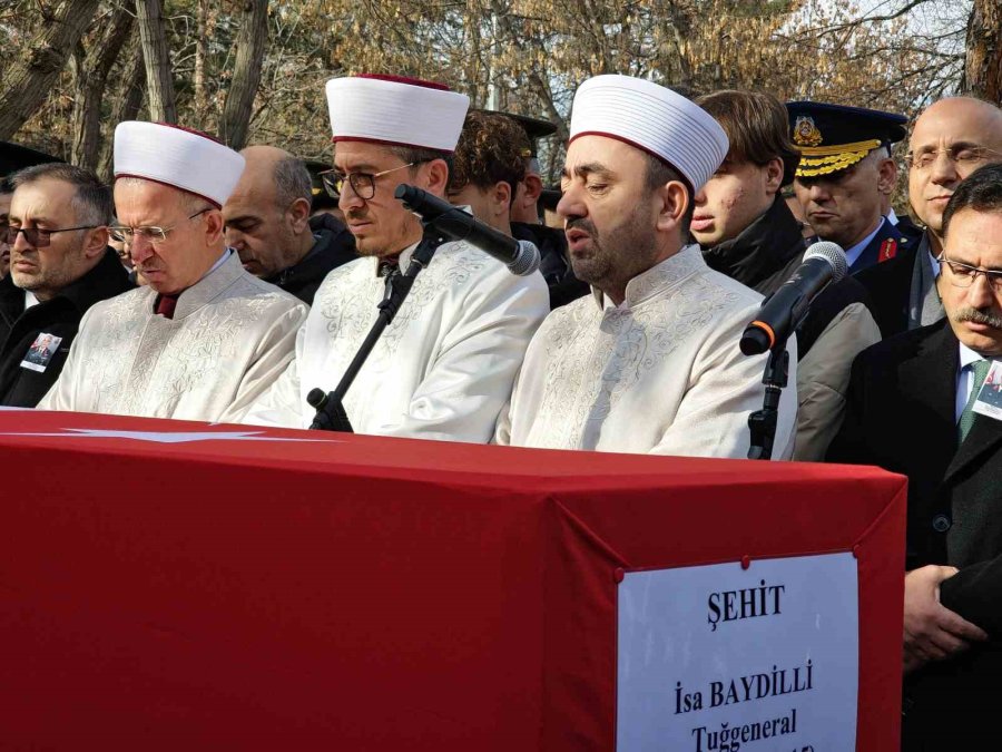 Şehit Tuğgeneral Kayseri’de Son Yolculuğuna Uğurlandı