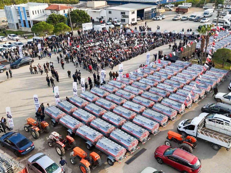 Mersin’de 130 Üreticiye Sulama Tankeri Desteği