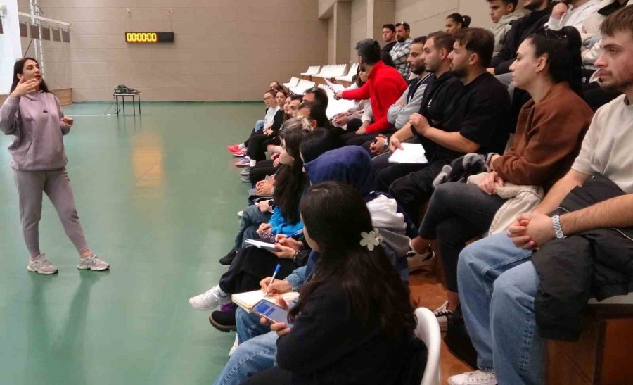 Yusuf Dikeç ’örnek’ Oldu, Farklı Alanlarda Antrenörler De Atıcılık Eğitimine Başladı