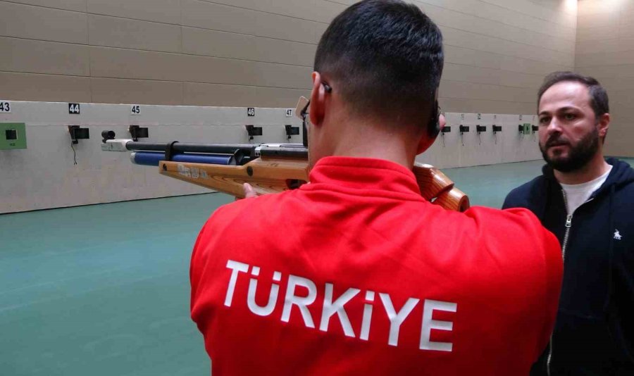 Yusuf Dikeç ’örnek’ Oldu, Farklı Alanlarda Antrenörler De Atıcılık Eğitimine Başladı