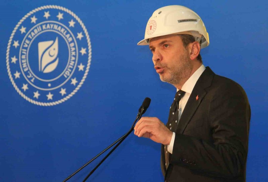Bakan Bayraktar: "akkuyu Ngs’de İlk Reaktörü 2025 Yılında Deneme Üretimine Alacağız"