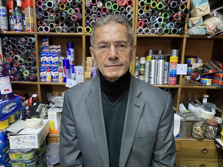 Asırlık Tulumba Vatandaşın Sıcak Su İhtiyacını Ücretsiz Karşılıyor