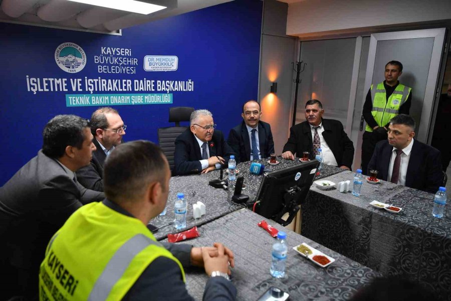 Başkan Büyükkılıç’tan Teknik Ekip İle Sabah Çorbası