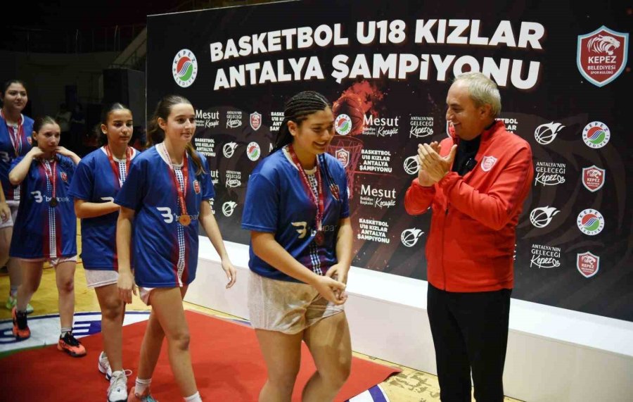 Kocagöz’den Şampiyonlara Özel Tebrik