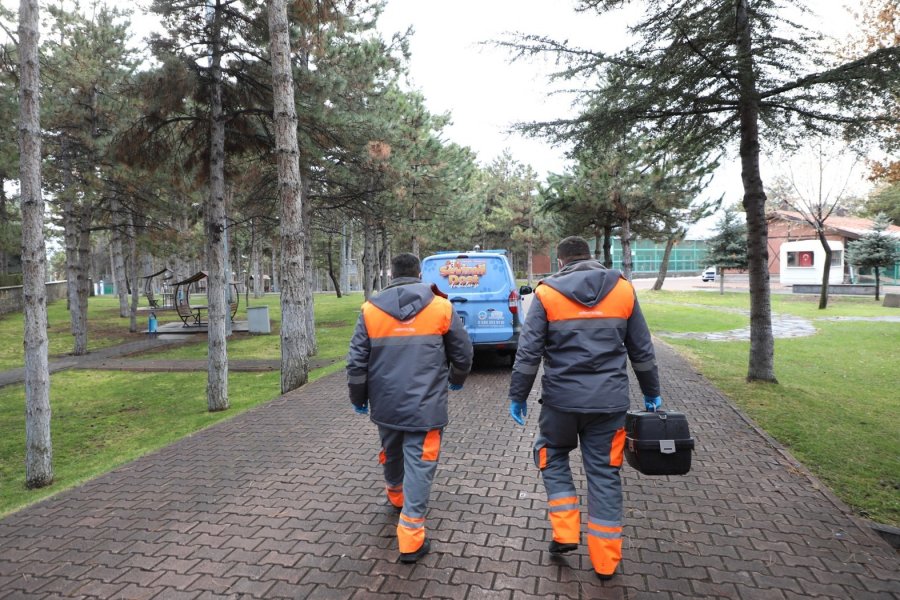 Yardıma Muhtaç Sokak Hayvanları Melikgazi’nin Sevimli Dost Ambulansı İle Hayata Tutundu