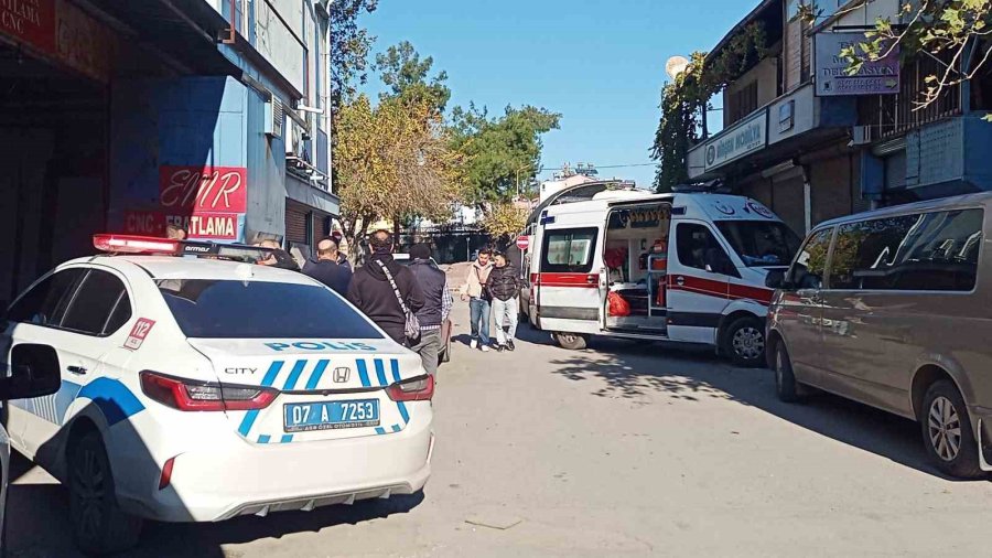 Eşinin Ölümüne İnanmakta Zorlandı, "çocuklarıma Nasıl Söyleyeceğim" Diyerek Gözyaşı Döktü