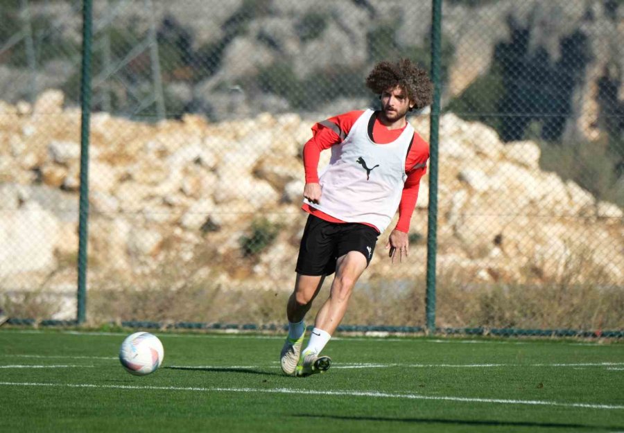 Atakaş Hatayspor, Göztepe Maçı Hazırlıklarını Sürdürdü