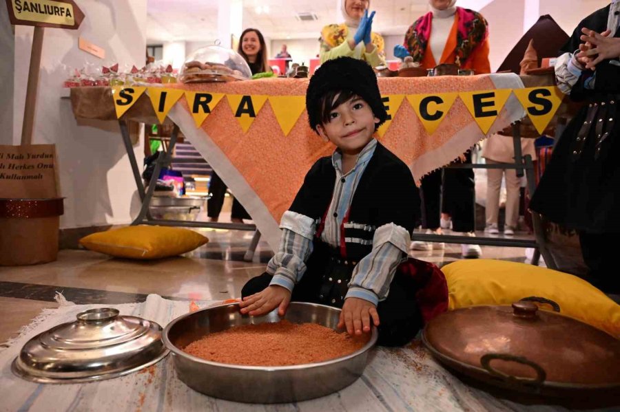 Yerli Malı Haftası’nda Türkiye’yi 7 Bölge Ve 81 İliyle Tanıttılar