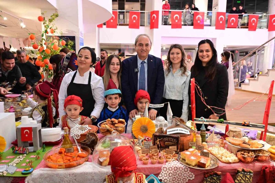 Yerli Malı Haftası’nda Türkiye’yi 7 Bölge Ve 81 İliyle Tanıttılar