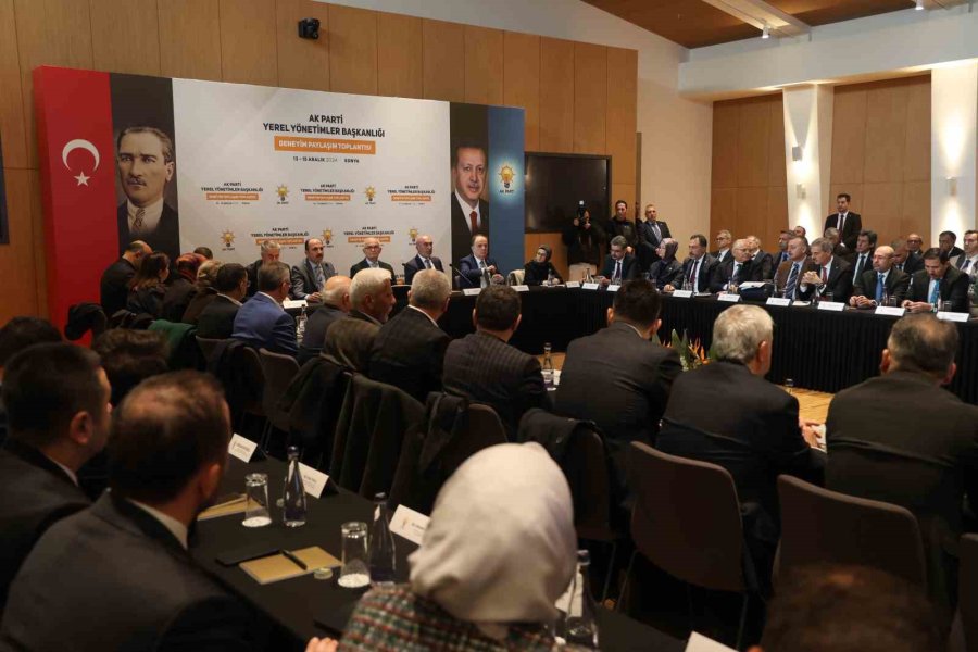 Ak Partili Büyükşehir Belediye Başkanları İstişare Toplantısında Konya’da Bir Araya Geldi