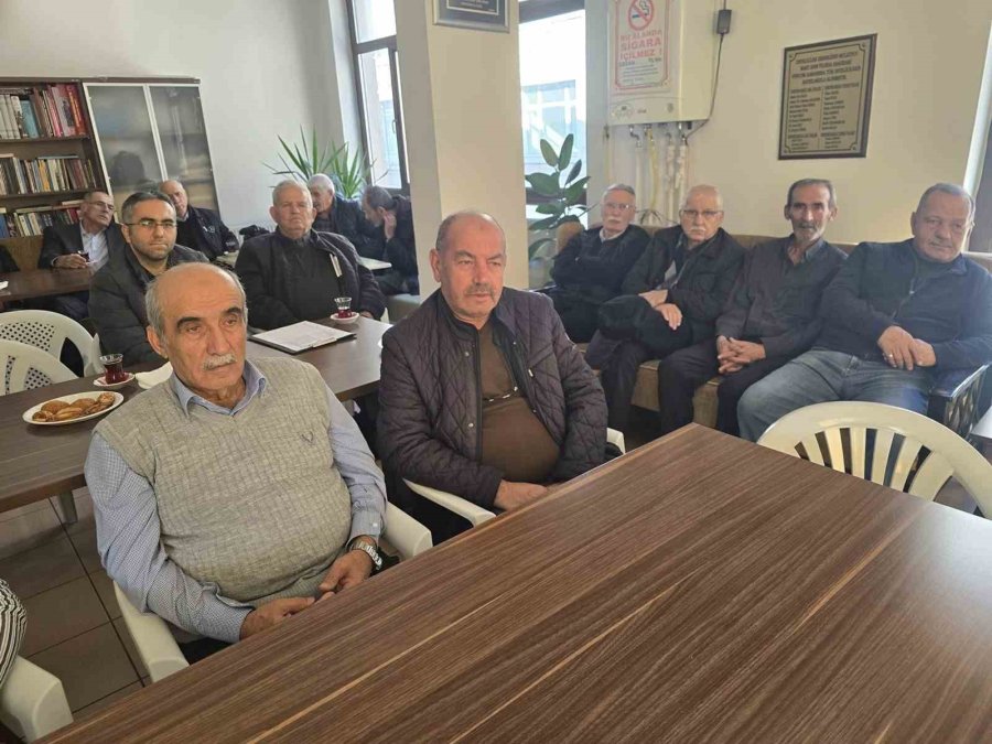 Prof. Dr. Yaşar Akar: "nanoteknolojideki Değişimler Dünyamızı Değiştirecek"