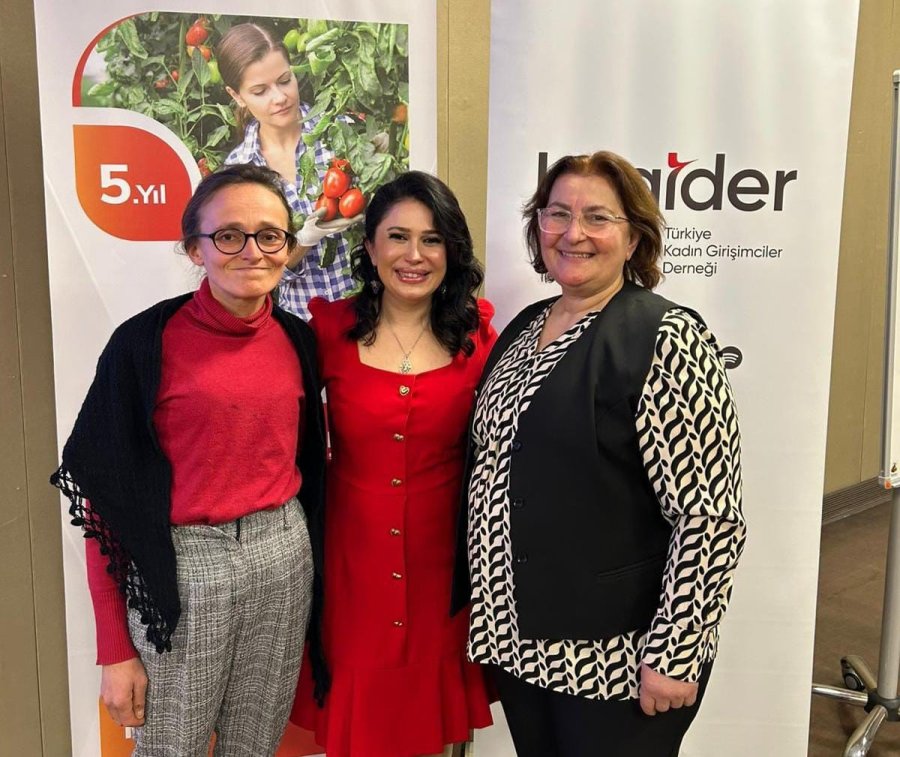 Arıcılıkla Güçlenen Kadınlar, Geleceği Şekillendiriyor