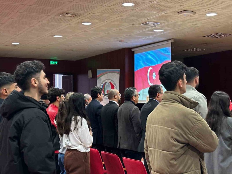 Eskişehir’de Azerbaycanlılar Tarafından ‘ali Tude Anma Günü’ Paneli İlgi Gördü