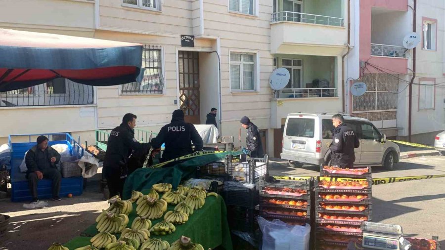 Pazarcı Esnafı Uğradığı Silahlı Saldırıda Yaralandı