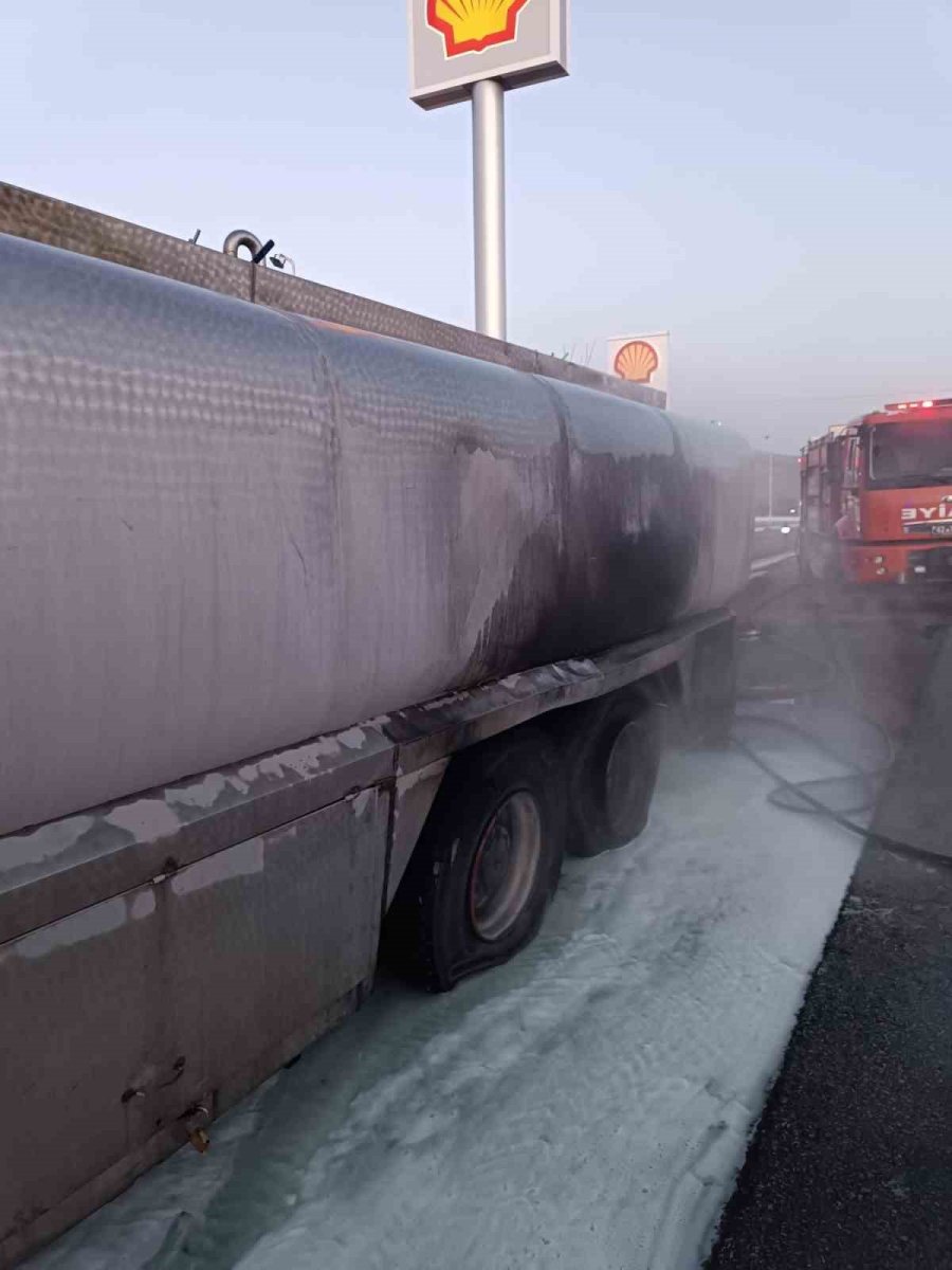 Konya’da Süt Tankeri Alevler İçinde Kaldı